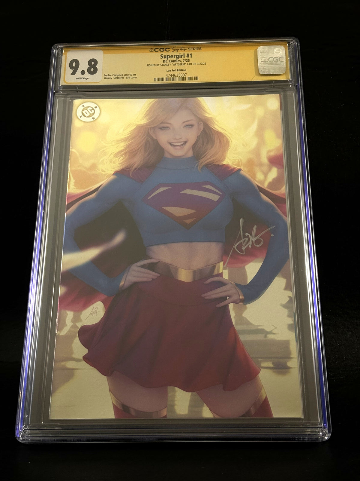 SIGNED/GRADED SUPERGIRL #1 LAU FOIL EDITION