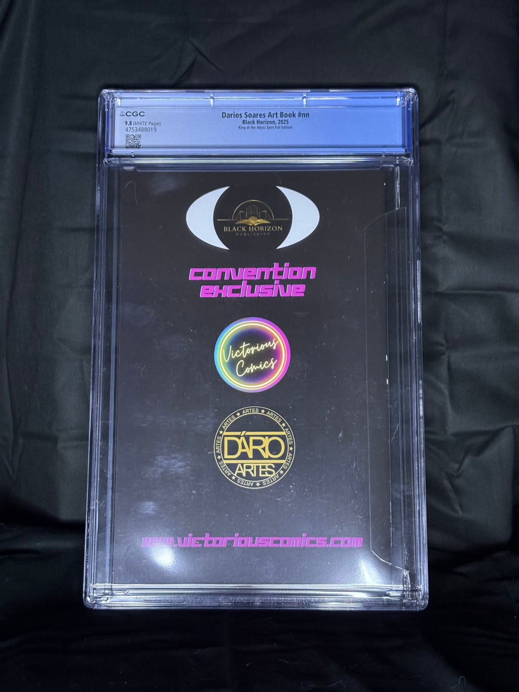 CGC GRADED DORIS SOARES ART BOOK BLACK HORIZON KING OF THE ABYSS SPOT FOIL EDITION "VIRGIN" COVER