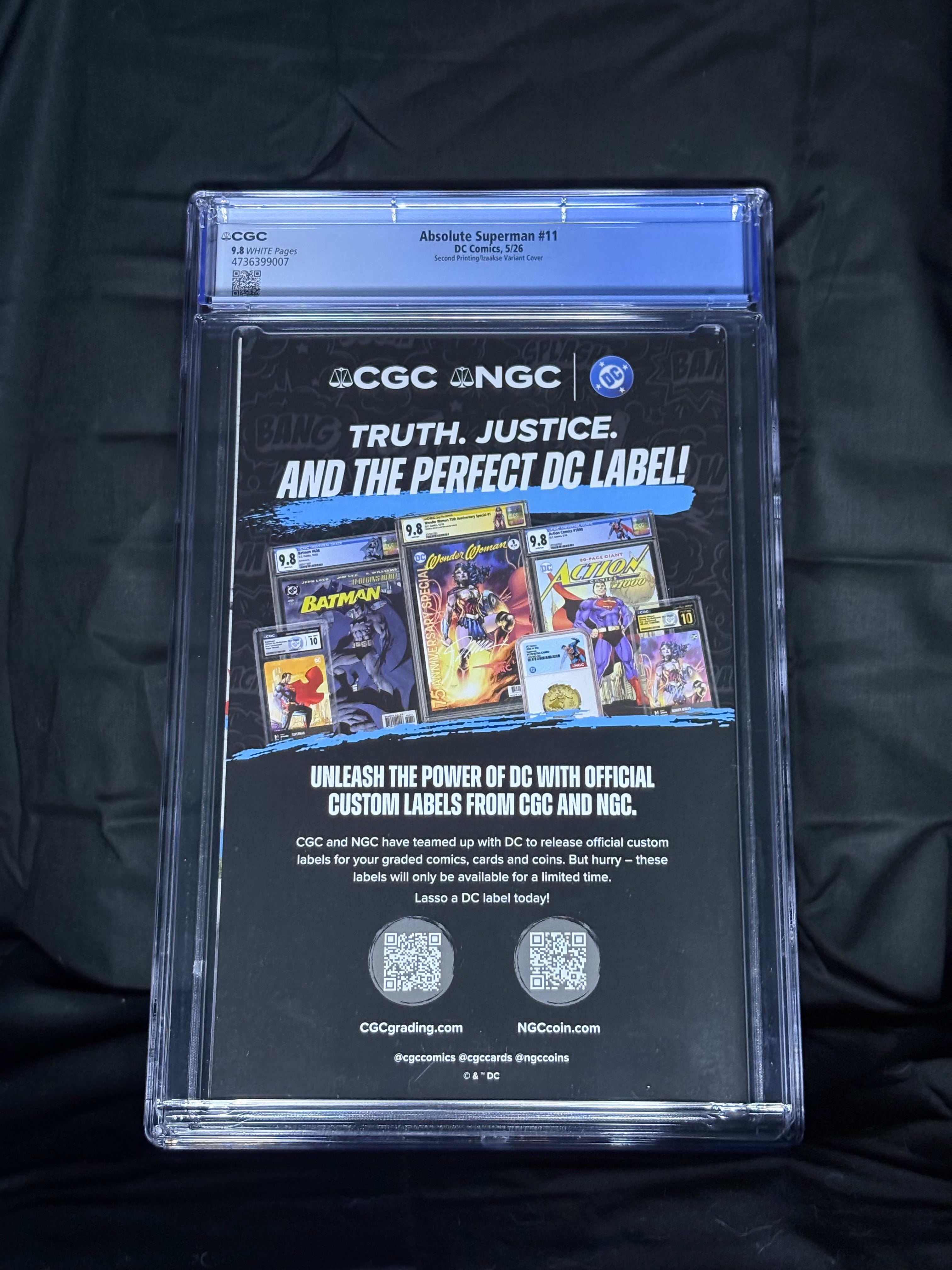 CGC GRADED ABSOLUTE SUPERMAN #11 SECOND PRINTING/IZAAKSE VARIANT COVER