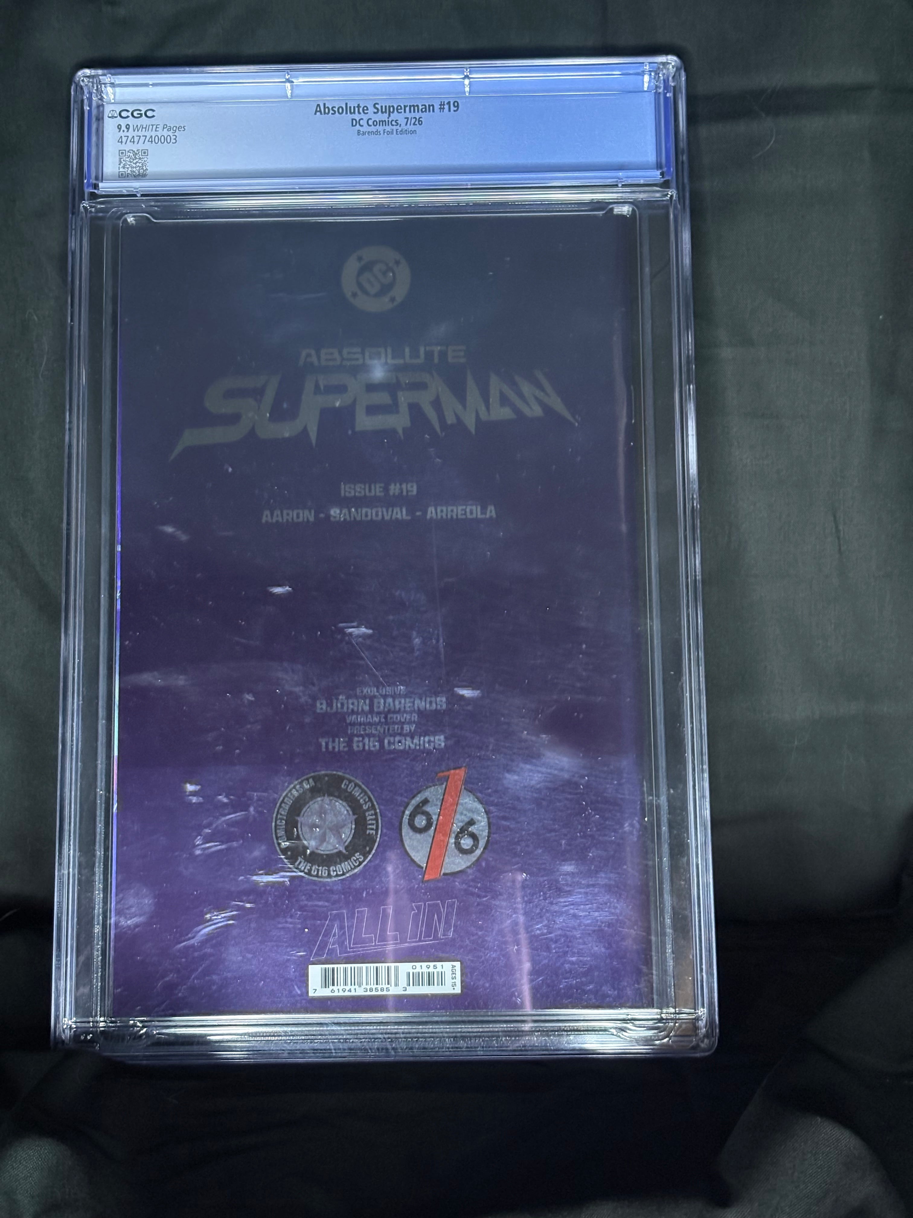 CGC GRADED ABSOLUTE SUPERMAN #19 BARENDS FOIL EDITION DC COMICS