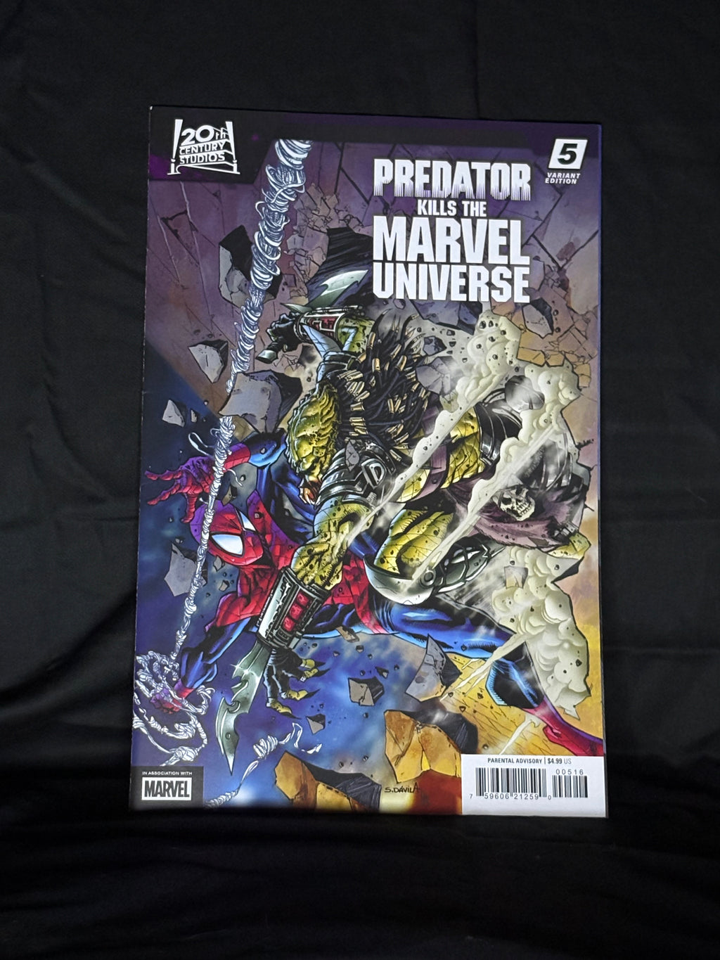 PREDATOR KILLS THE MARVEL UNIVERSE #5 SERGIO DAVILA 1:25 RETAILER INCENTIVE VARIANT COVER