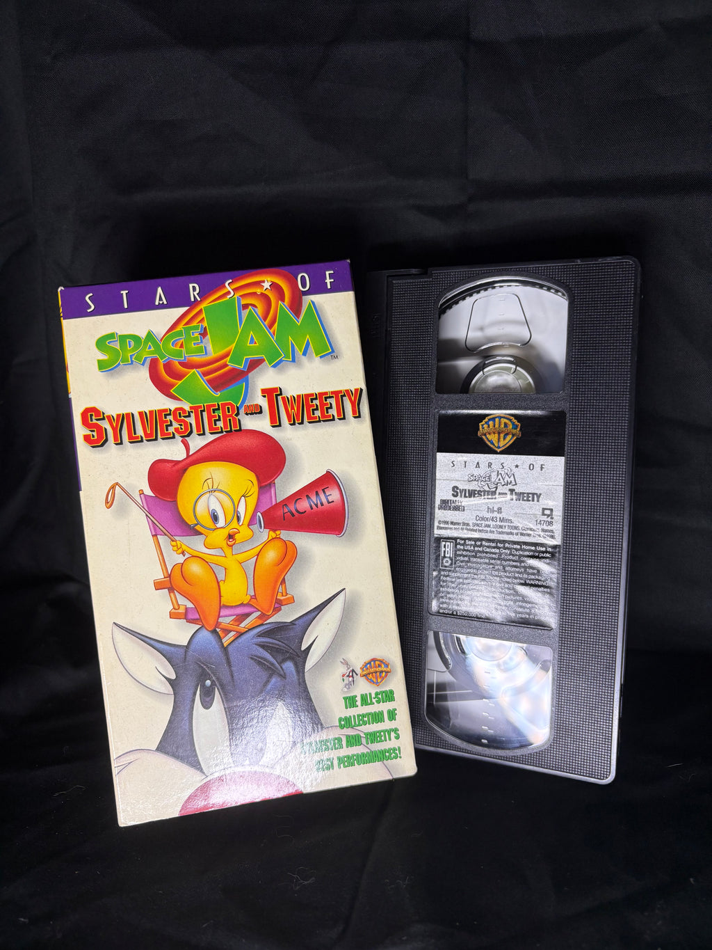 VHS | STAR OF SPACE JAM: SYLVESTER AND TWEETY