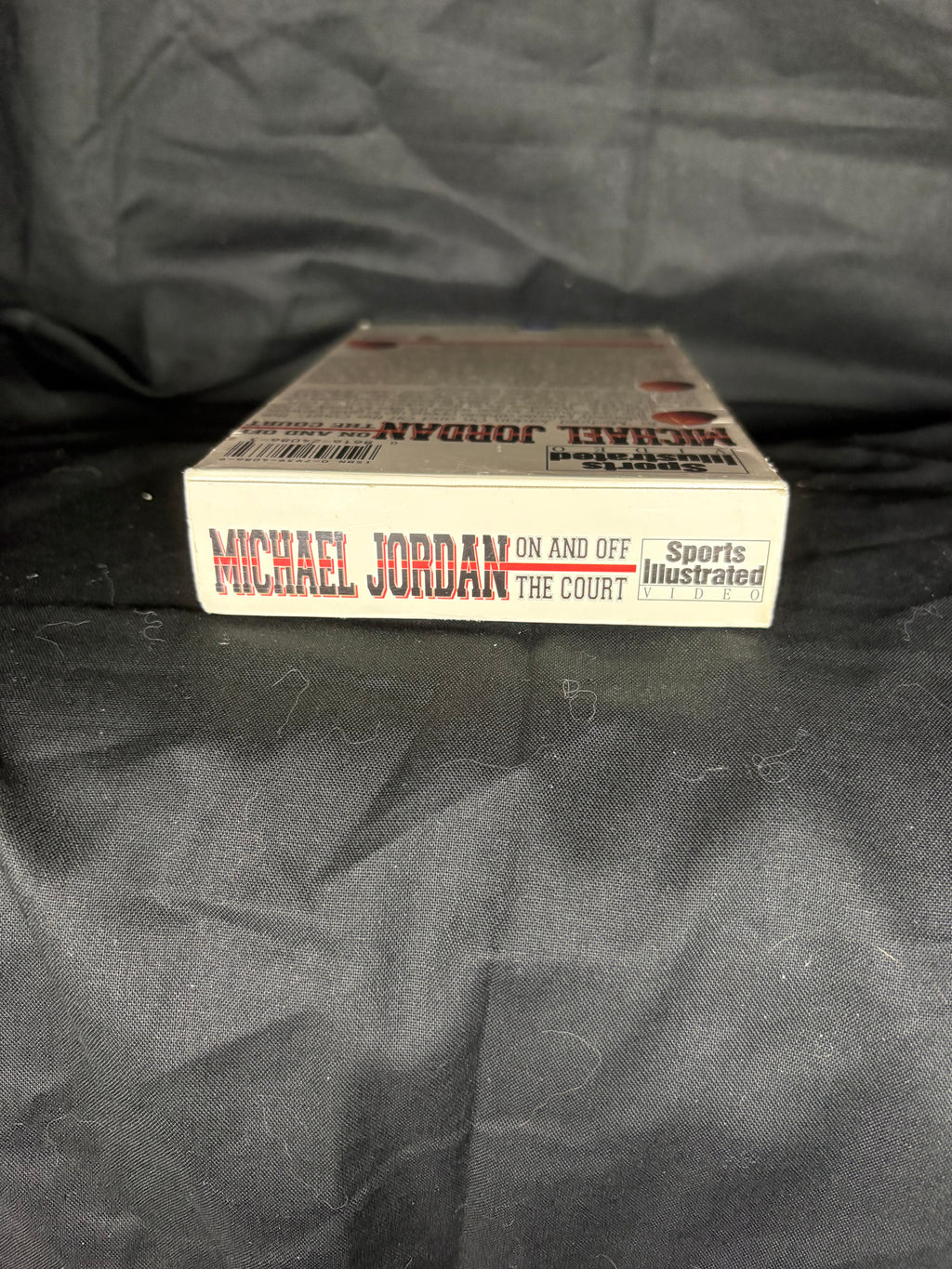 VHS | 1993 SPORTS ILLUSTRATED MICHAEL JORDAN: ON AND OFF THE COURT