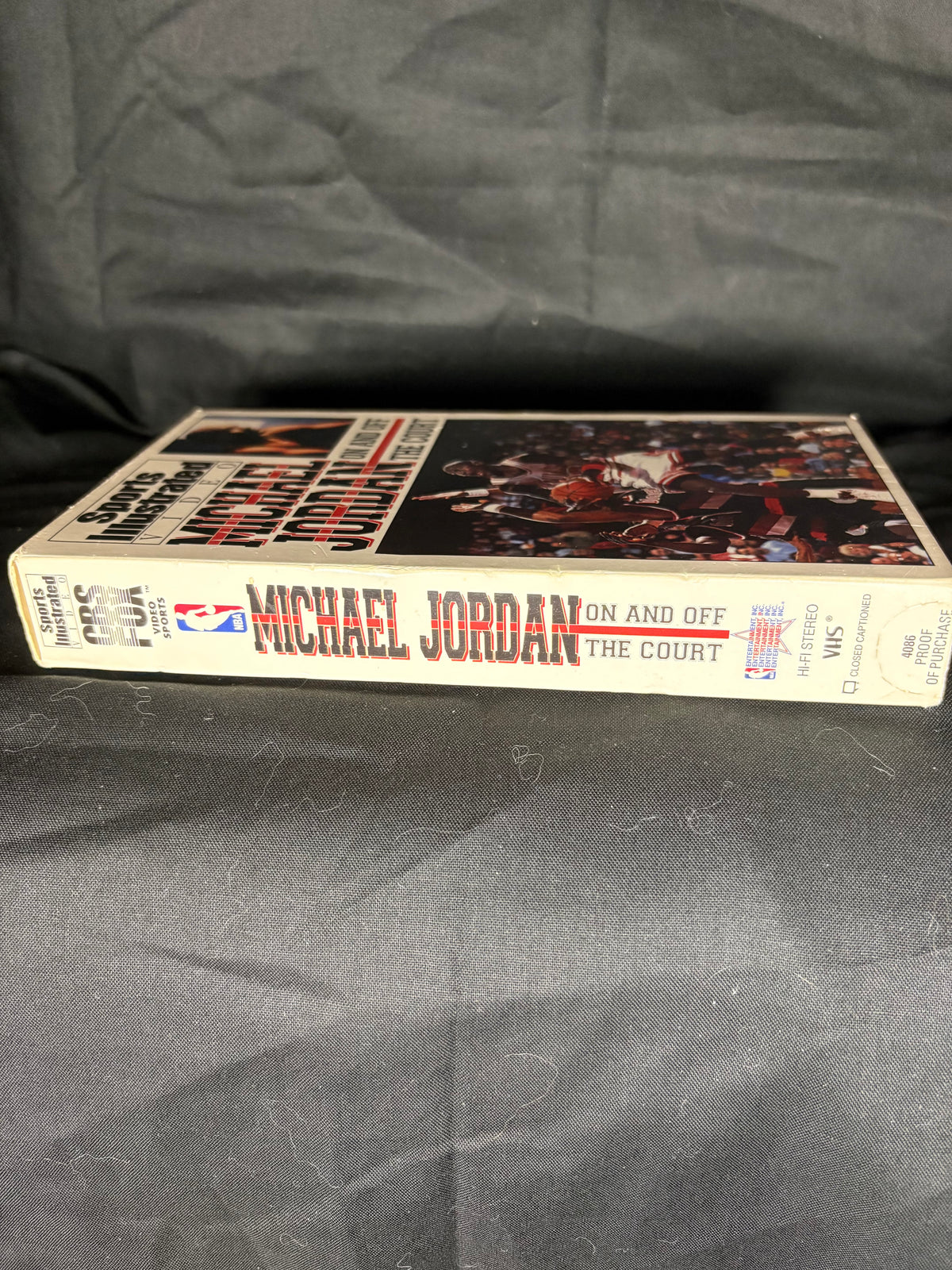 VHS | 1993 SPORTS ILLUSTRATED MICHAEL JORDAN: ON AND OFF THE COURT
