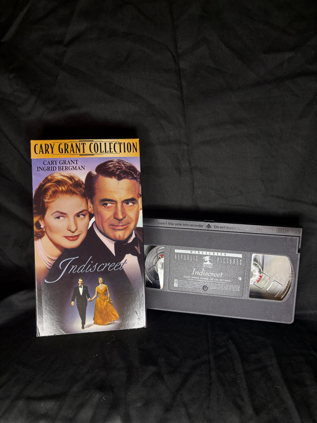 VHS | INDISCREET (1958)