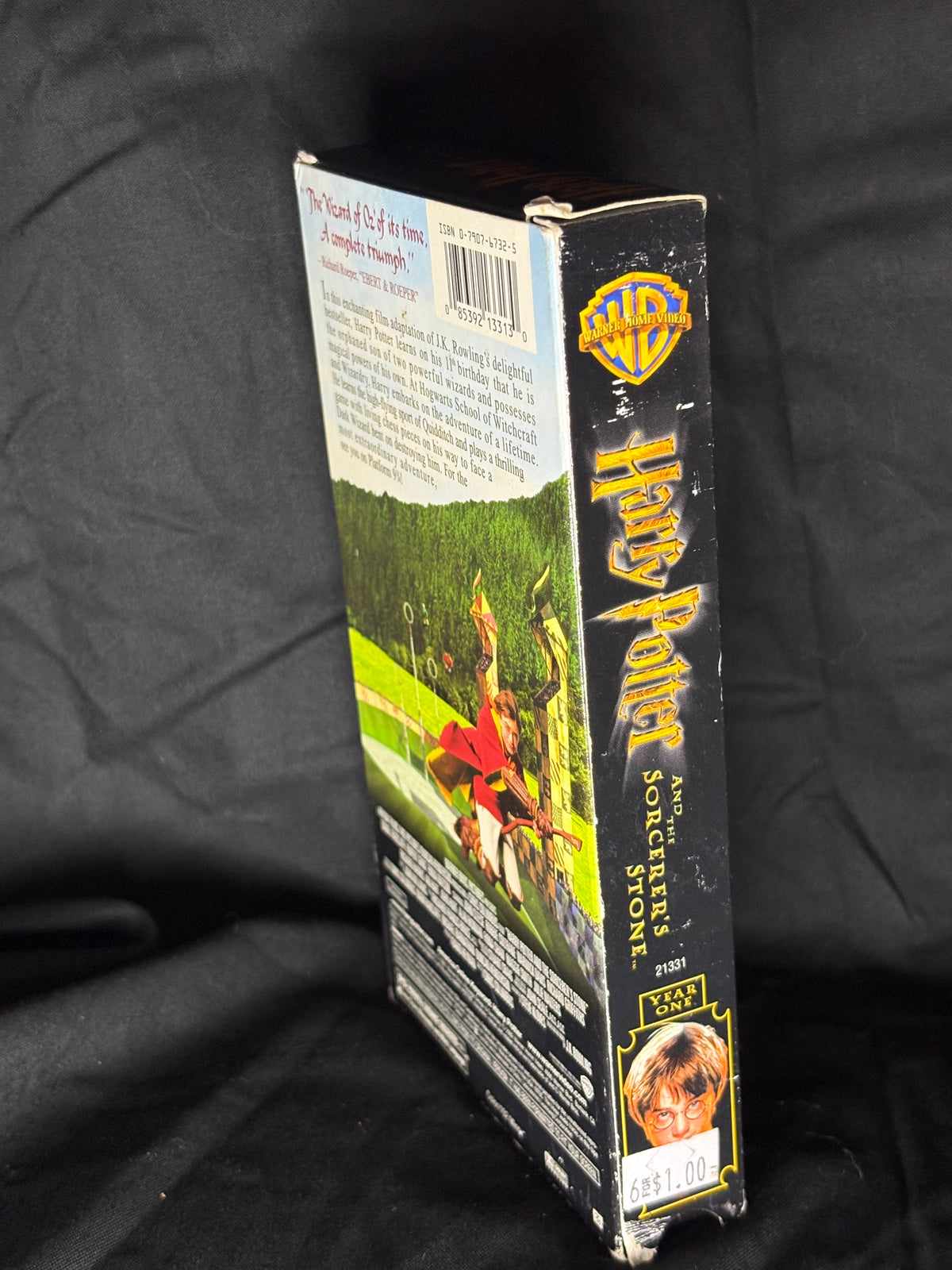 VHS | HARRY POTTER AND THE SORCERER'S STONE WITH SPECIAL FOOTAGE (2002)