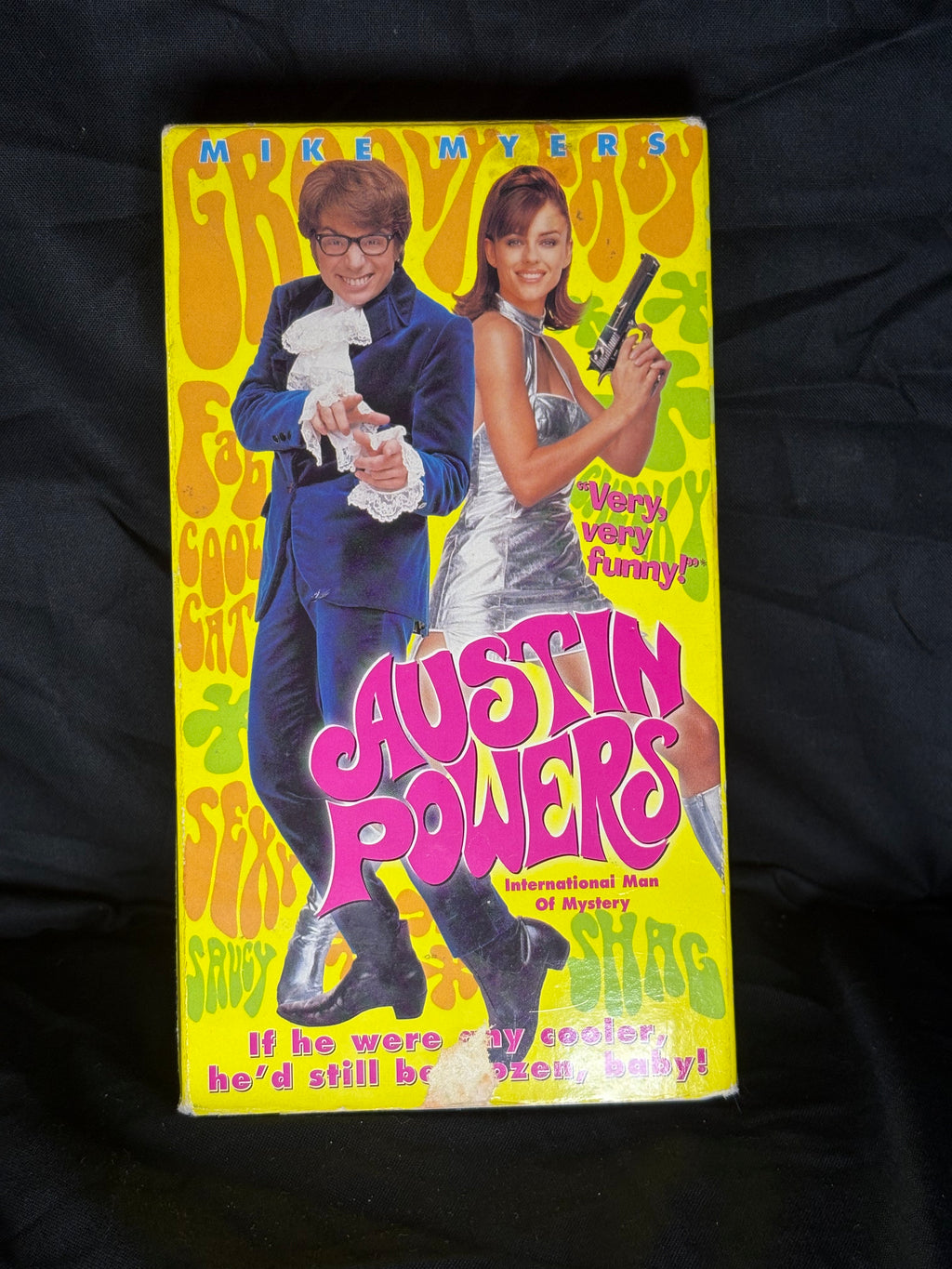 VHS | AUSTIN POWERS: INTERNATIONAL MAN OF MYSTERY