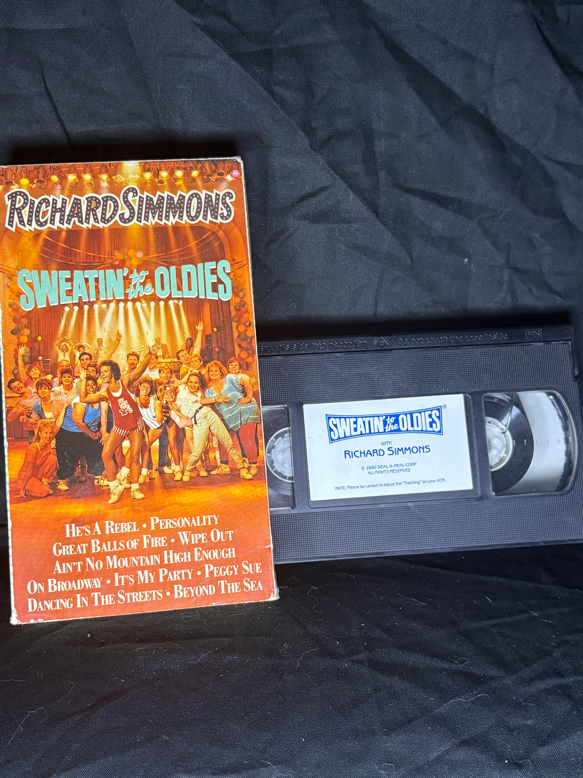 VHS | RICHARD SIMMONS SWEATIN' TO THE OLDIES
